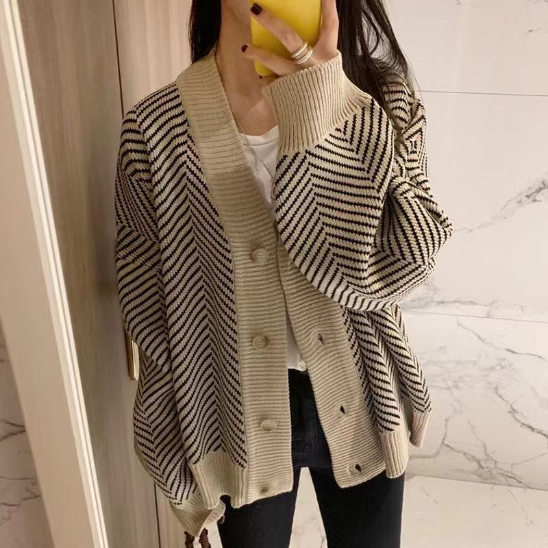 Autumn Winter Fashion Striped  - Vintage Fashion Postcards ulasan dan harga