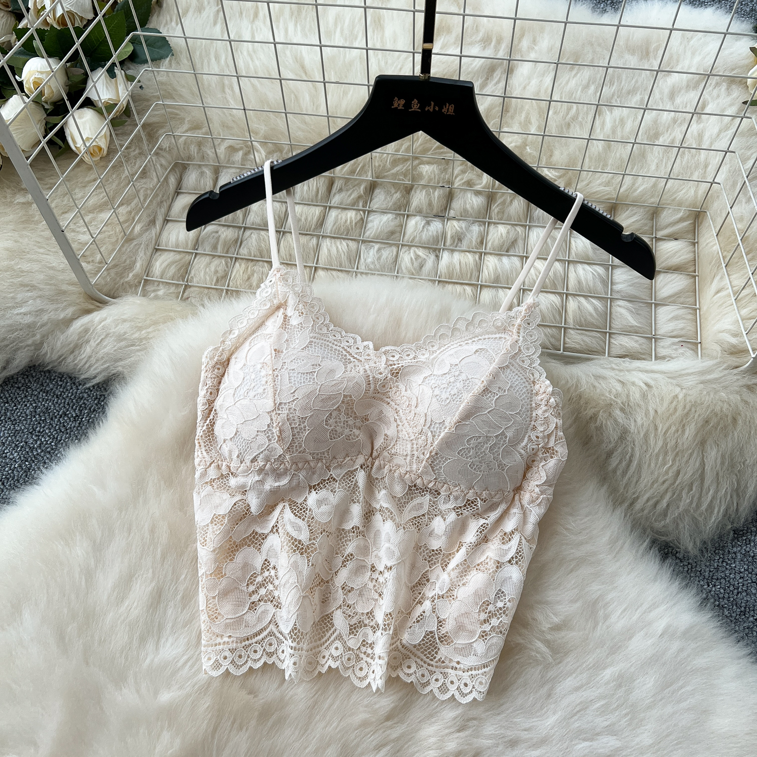 Chic lace Embroidered hollow o - Vintage Fashion Fabrics ulasan dan harga