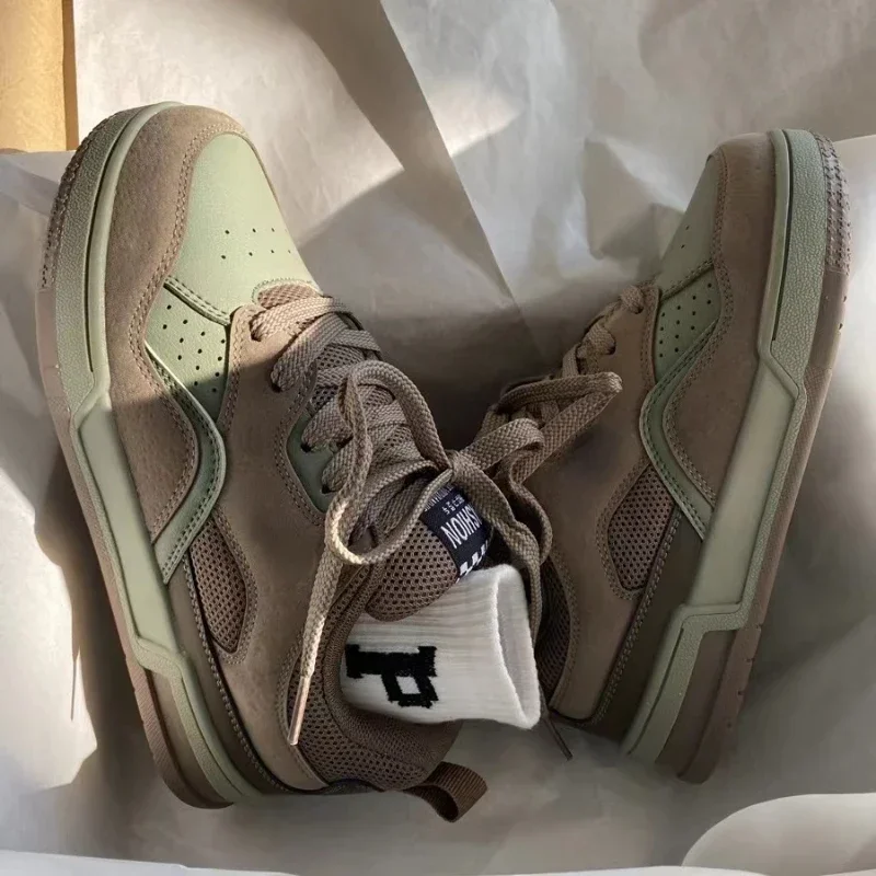 Fashion Vintage Sneakers Men A - Vintage Fashion Trends ulasan dan harga