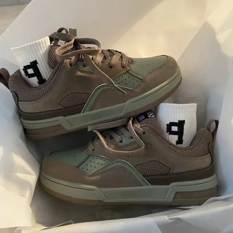 Fashion Vintage Sneakers Men A - Vintage Fashion Trends ulasan dan harga